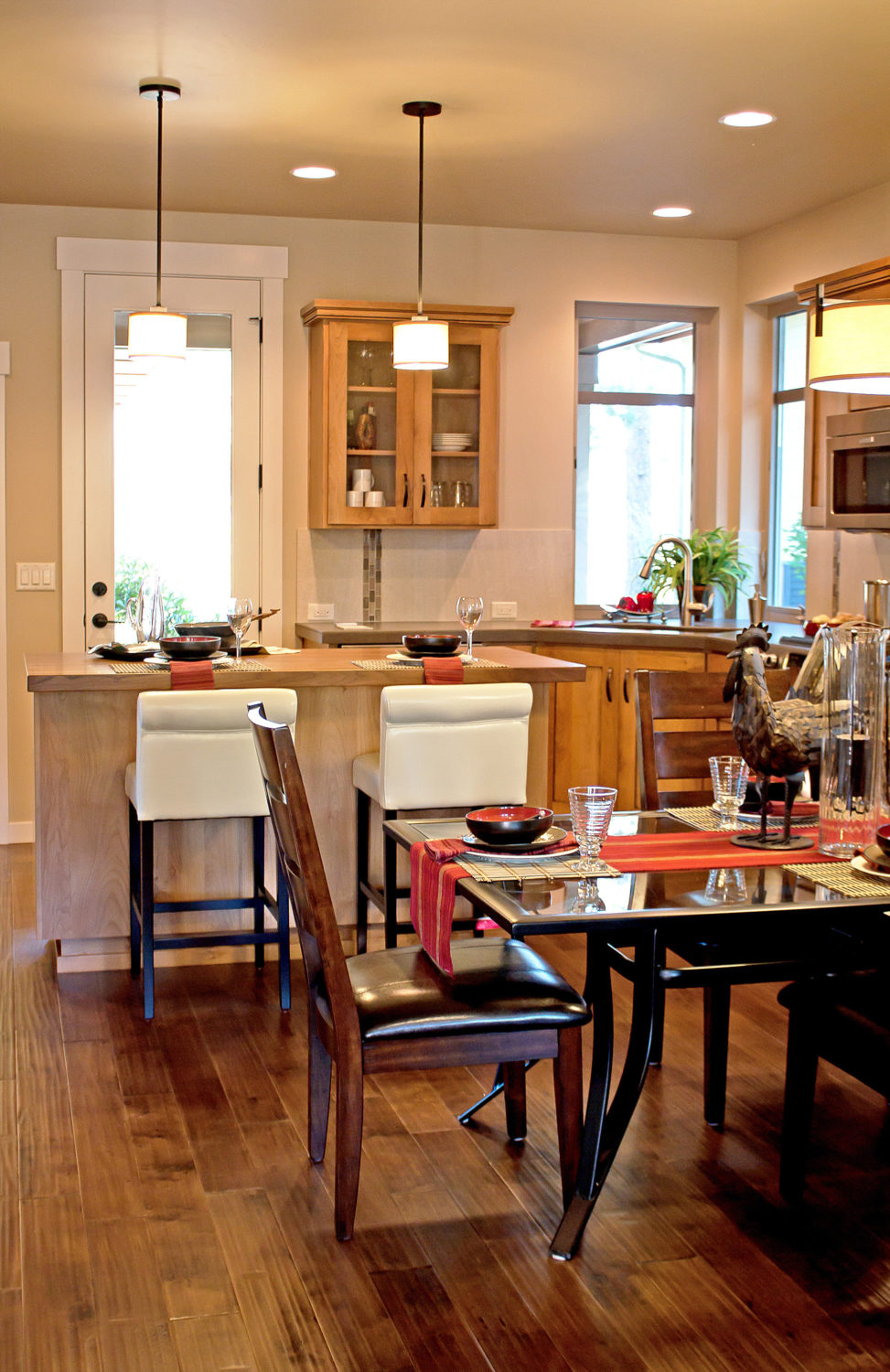 hardwood vs laminate floor